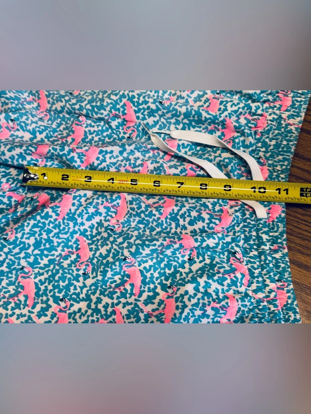 Chubbies The Domingos Are For Flamingos 7” Classic Swim Trunk Size Medium